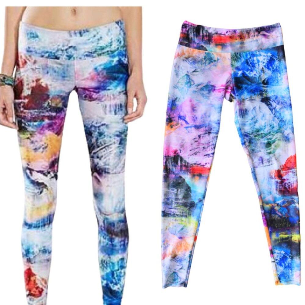 ONZIE Sky Mountain Graphic Landscape Print Yoga Leggings M/L